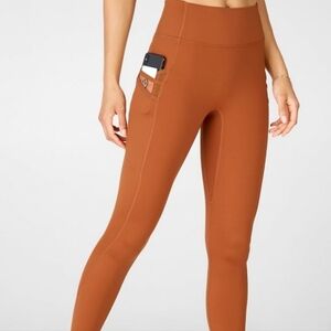 Fabletics Motion360 Seamless Leggings With Pockets Size M